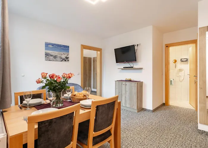 La Chiesa Lukas オーバーグールグル