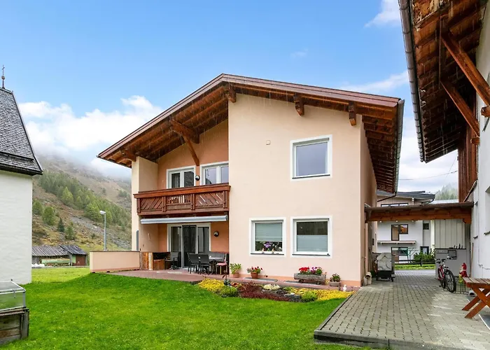 La Chiesa Lukas アパート オーバーグールグル